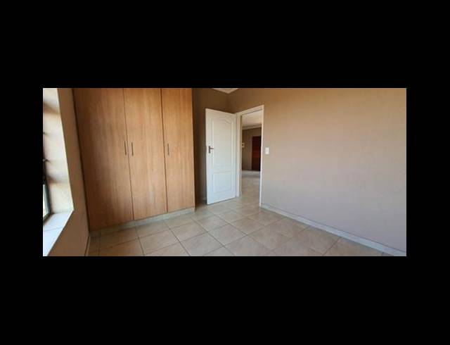 2 BEDROOM TOWNHOUSE FOR SALE IN MEYERSDAL